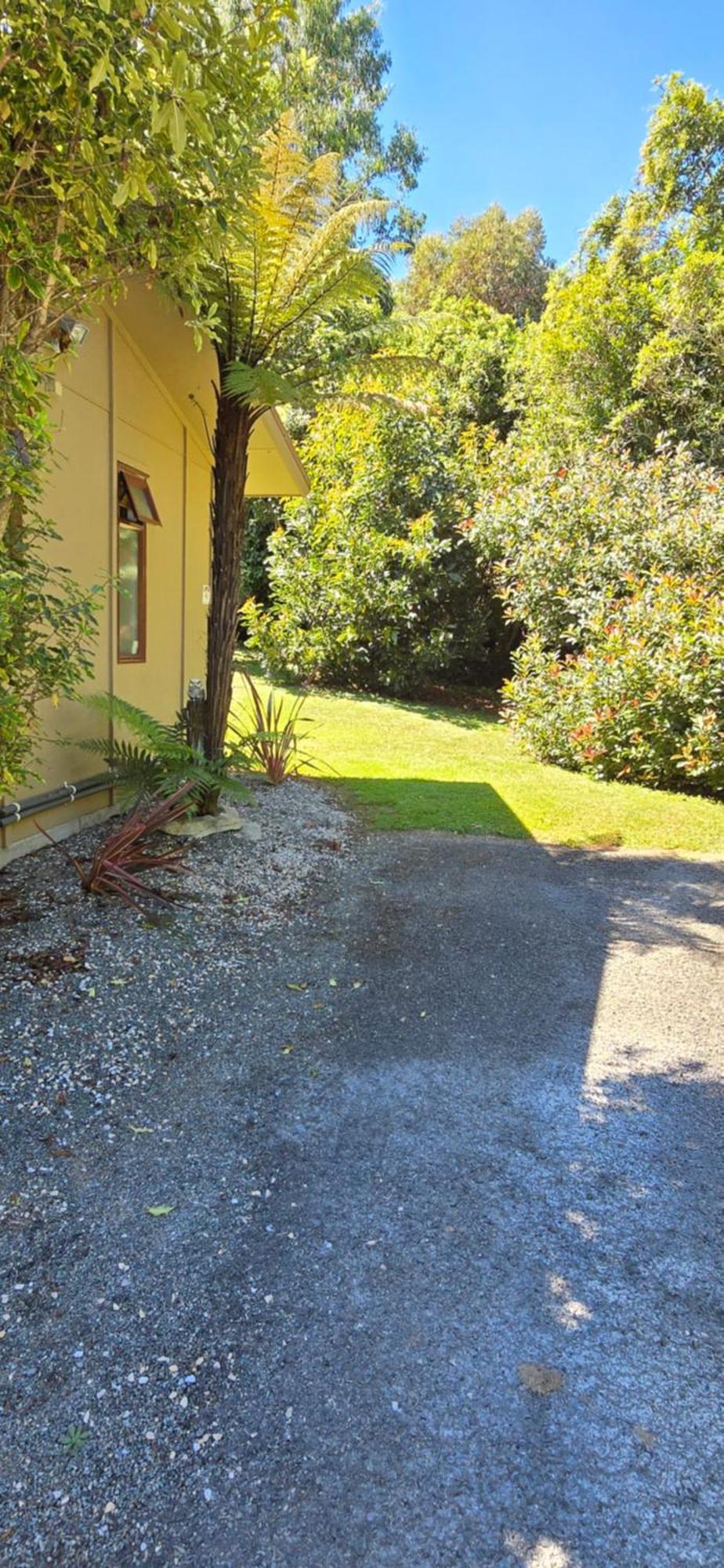 The Rocks Chalets Takaka Exterior photo