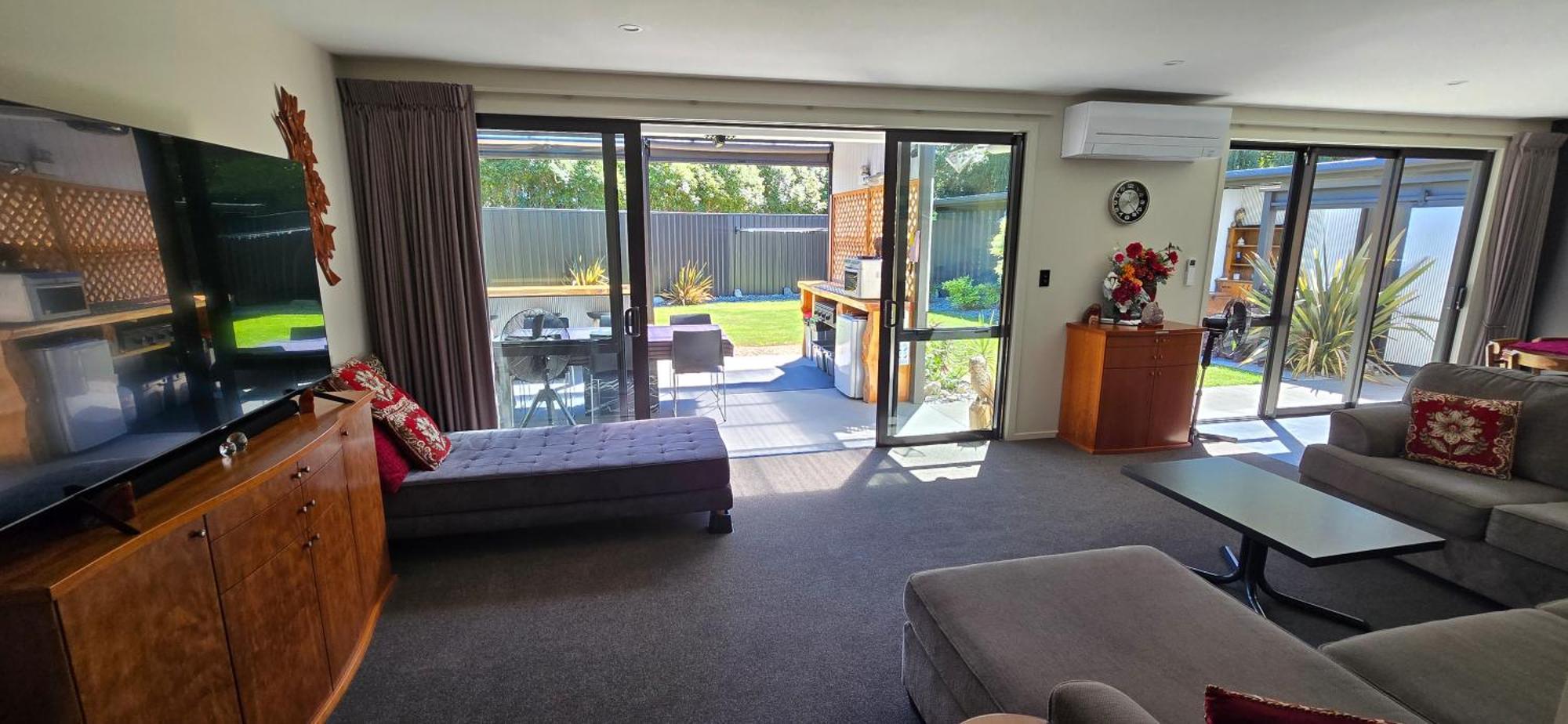 The Rocks Chalets Takaka Exterior photo