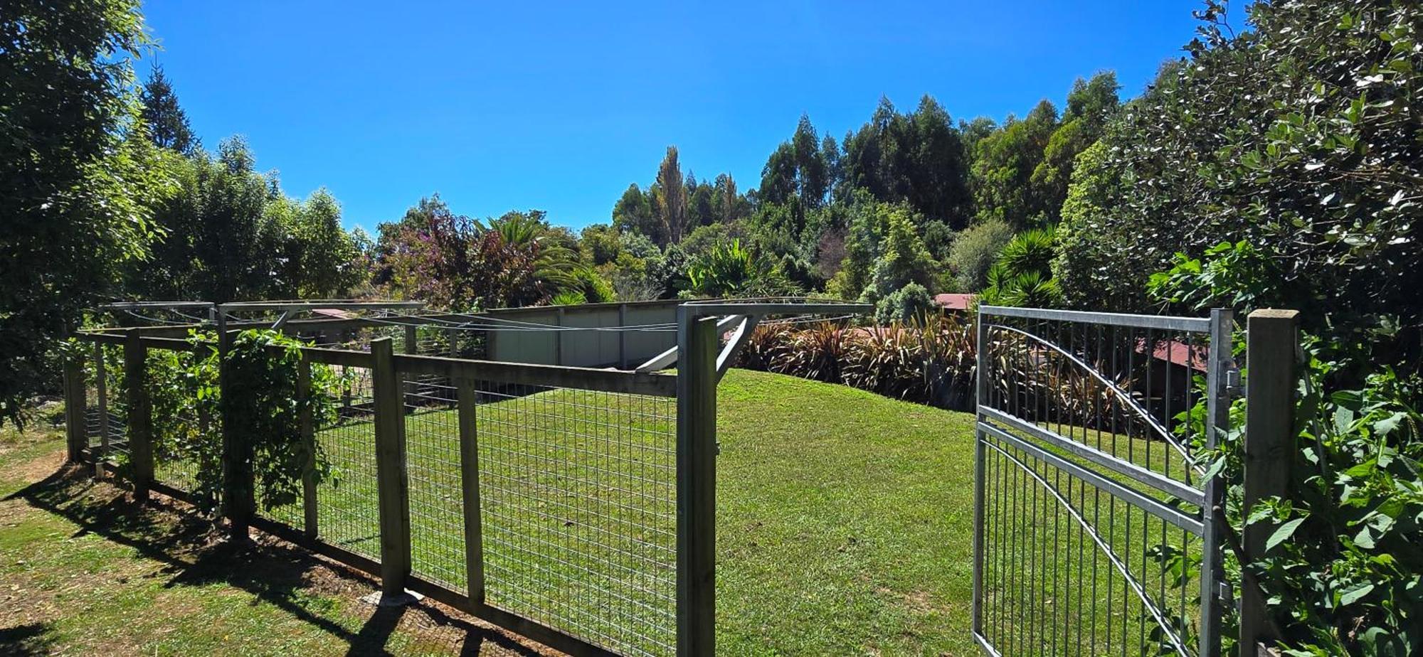 The Rocks Chalets Takaka Exterior photo