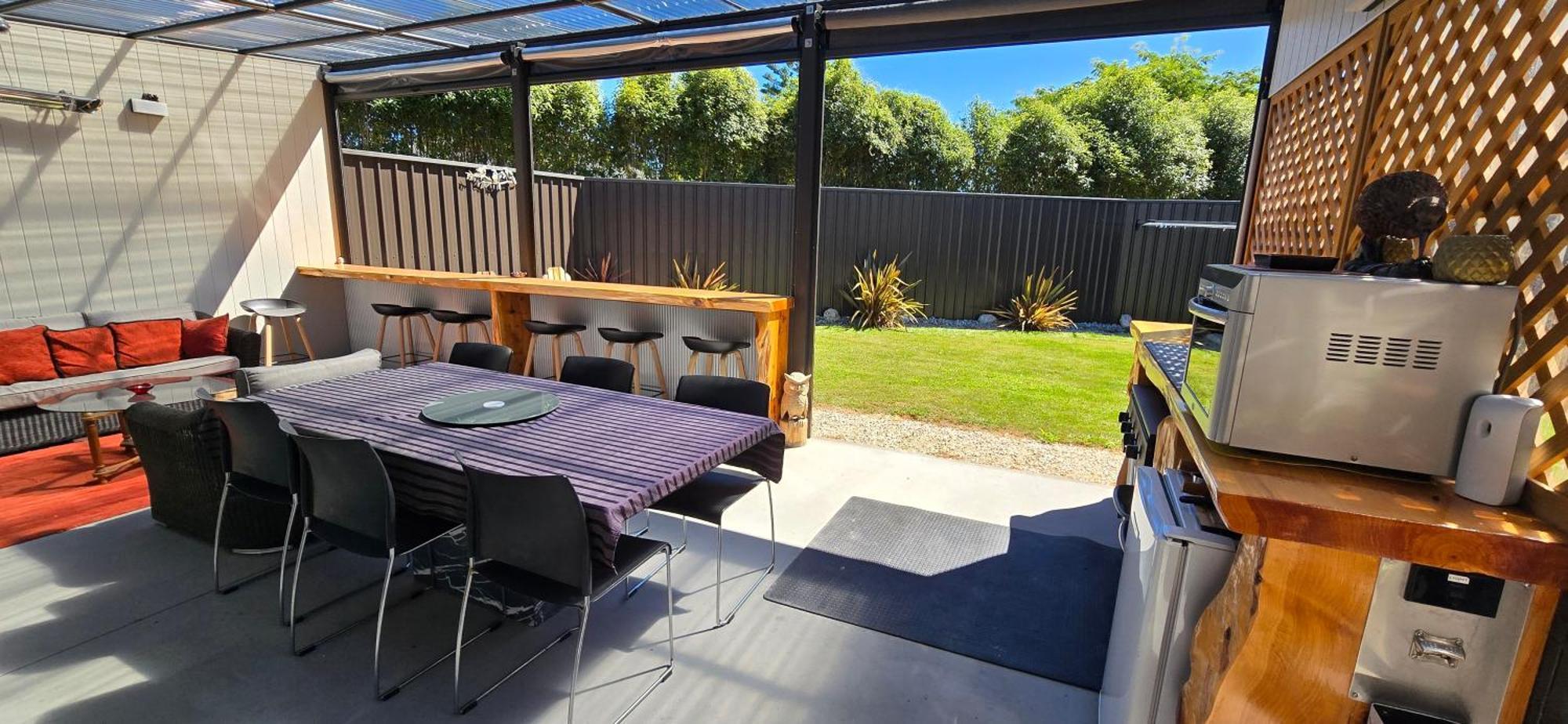 The Rocks Chalets Takaka Exterior photo