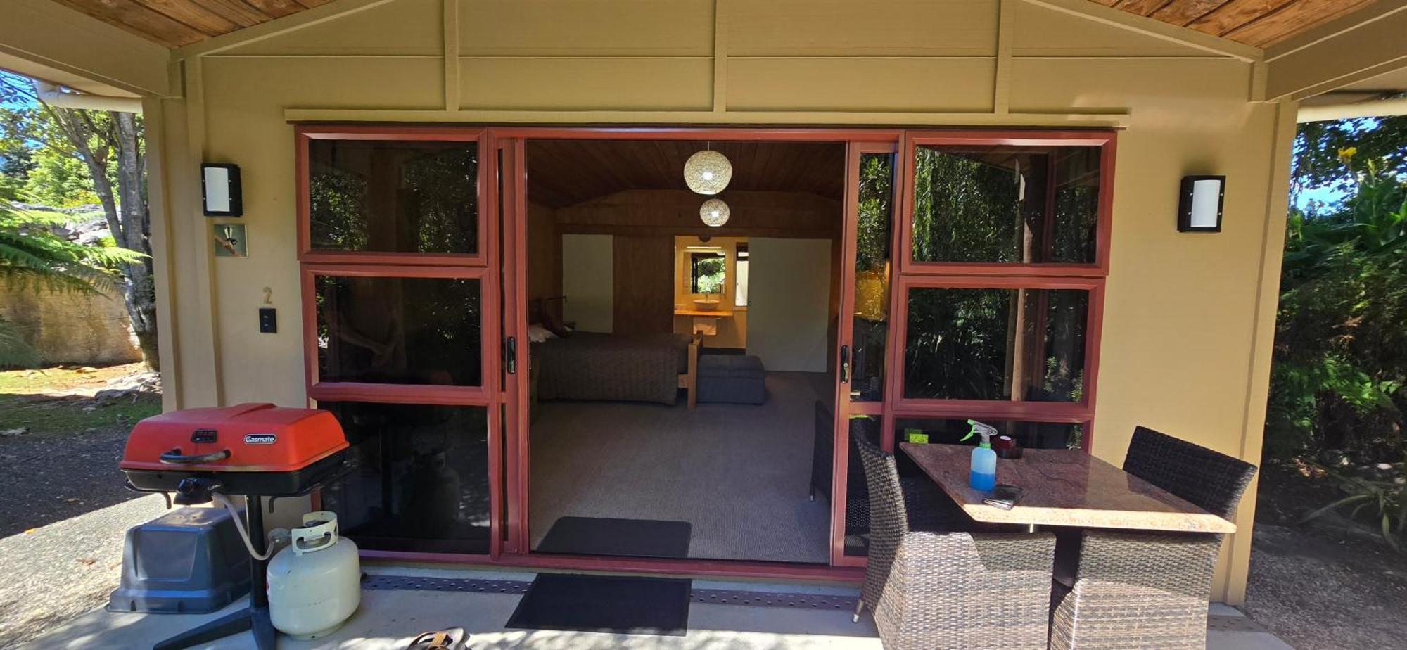 The Rocks Chalets Takaka Exterior photo